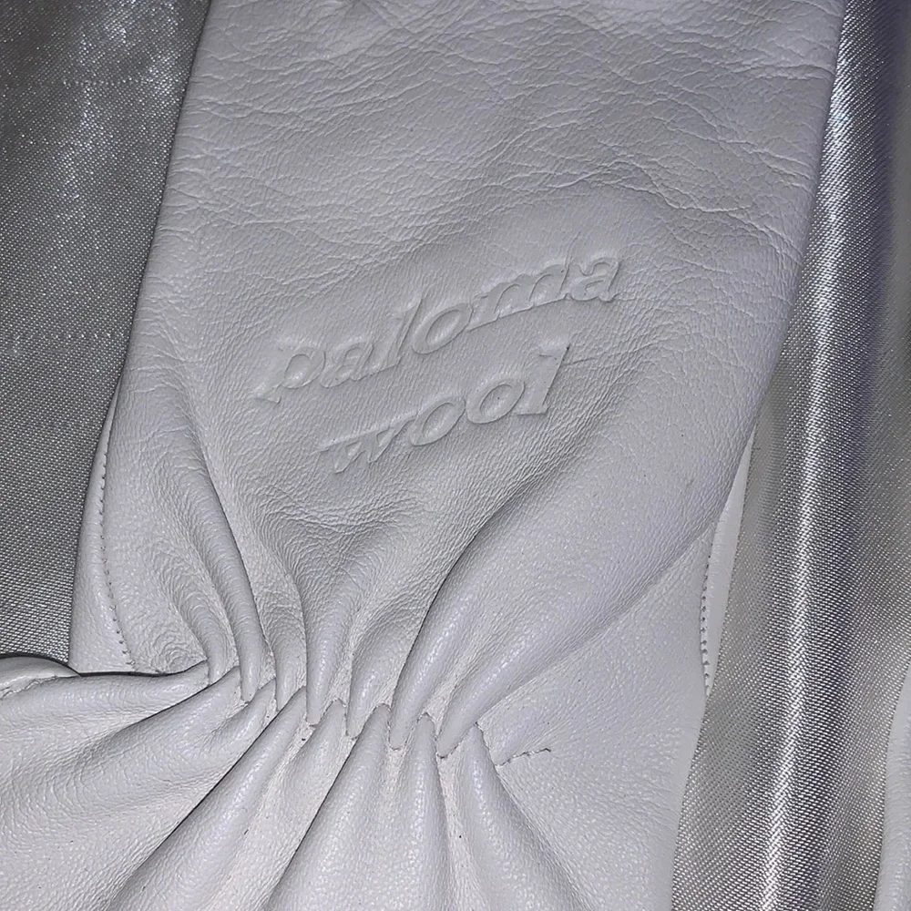 Real leather gloves